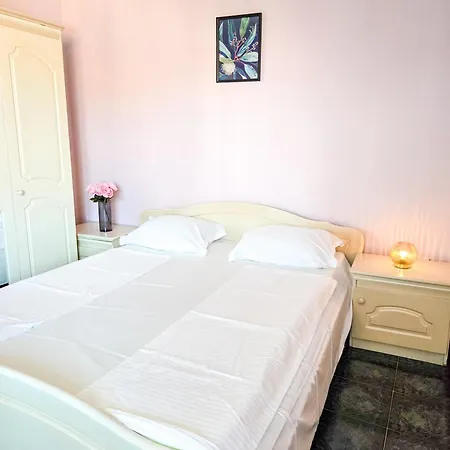 Medusa - Old Town Apartament *
