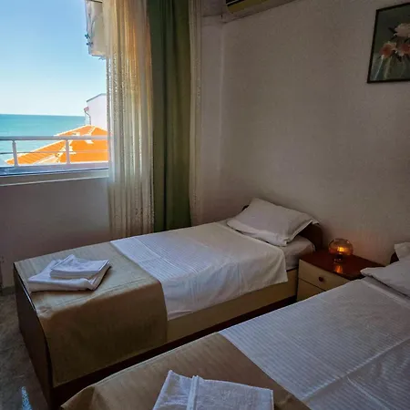 Medusa - Old Town Apartment *